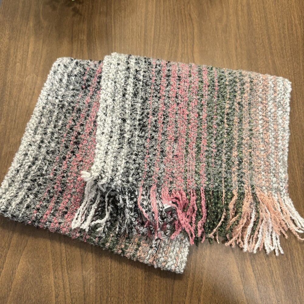 NWT Mucros Weavers Scarf Boucle Knit Fringe Ireland Plaid Multicolor Unisex